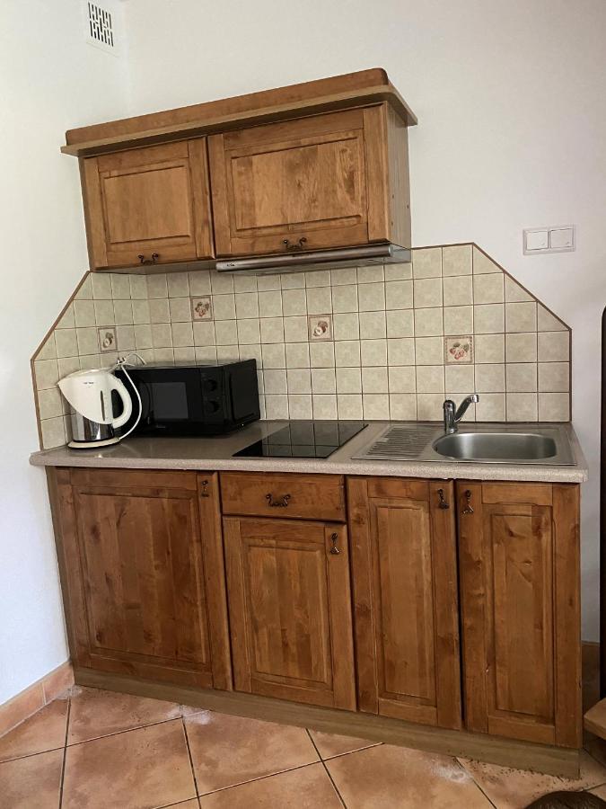 Osrodek Wrzosowa Gora - Pokoje Ruciane-Nida Exterior foto
