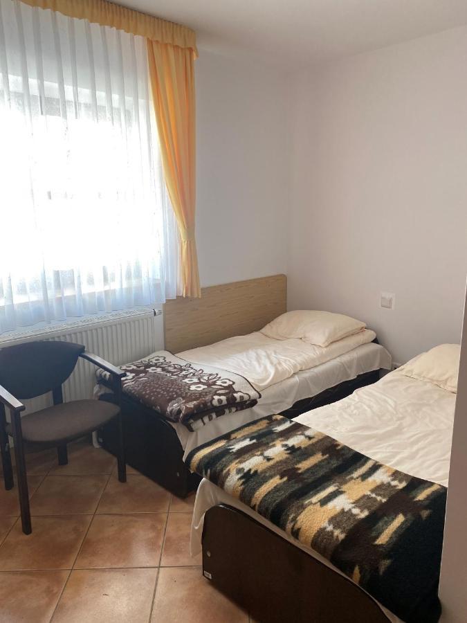 Osrodek Wrzosowa Gora - Pokoje Ruciane-Nida Exterior foto
